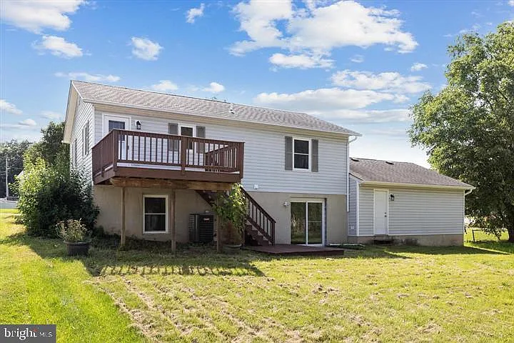 136 Nightingale Ave — Photo 33