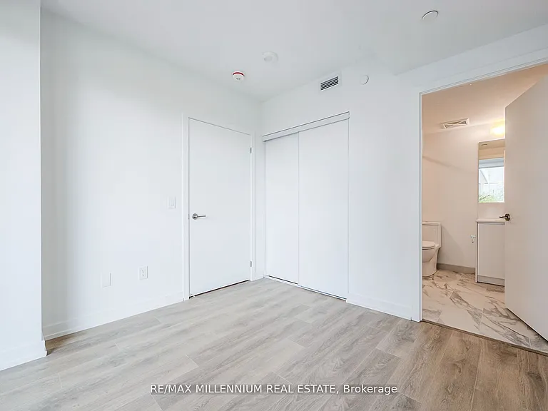 1100 Sheppard Ave W #1133 — Photo 29