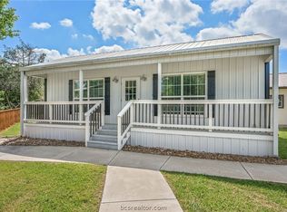 412 Leaning Oak Ln, Somerville, TX 77879
