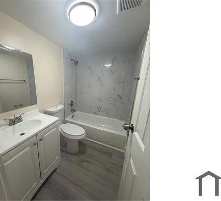 7911 NW 75th Ave — Photo 13