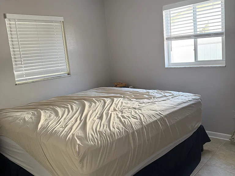 13927 Sunset Dr — Photo 22