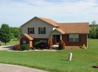 156 Saddle Brook Cir, Berea, KY 40403