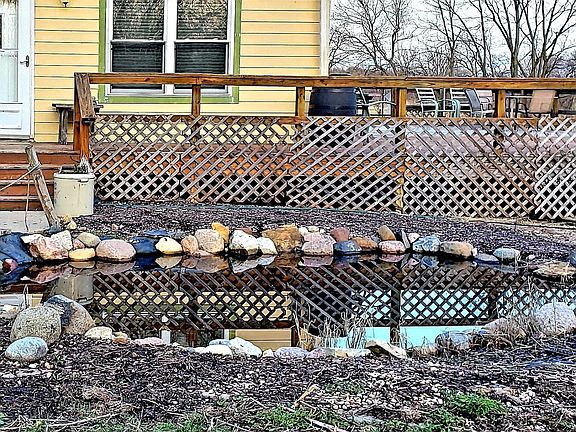4th image of 1503 E Bluff St