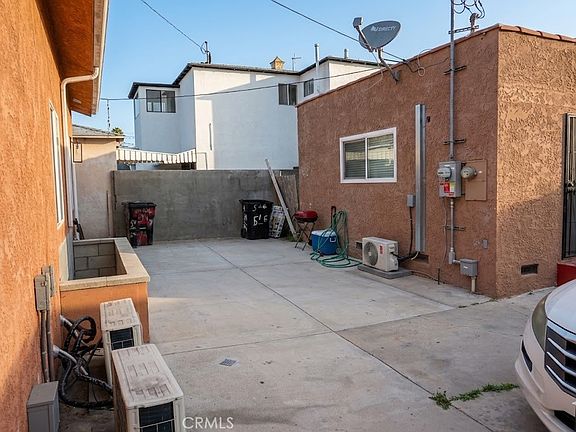 5th image of 514 W 105th St
