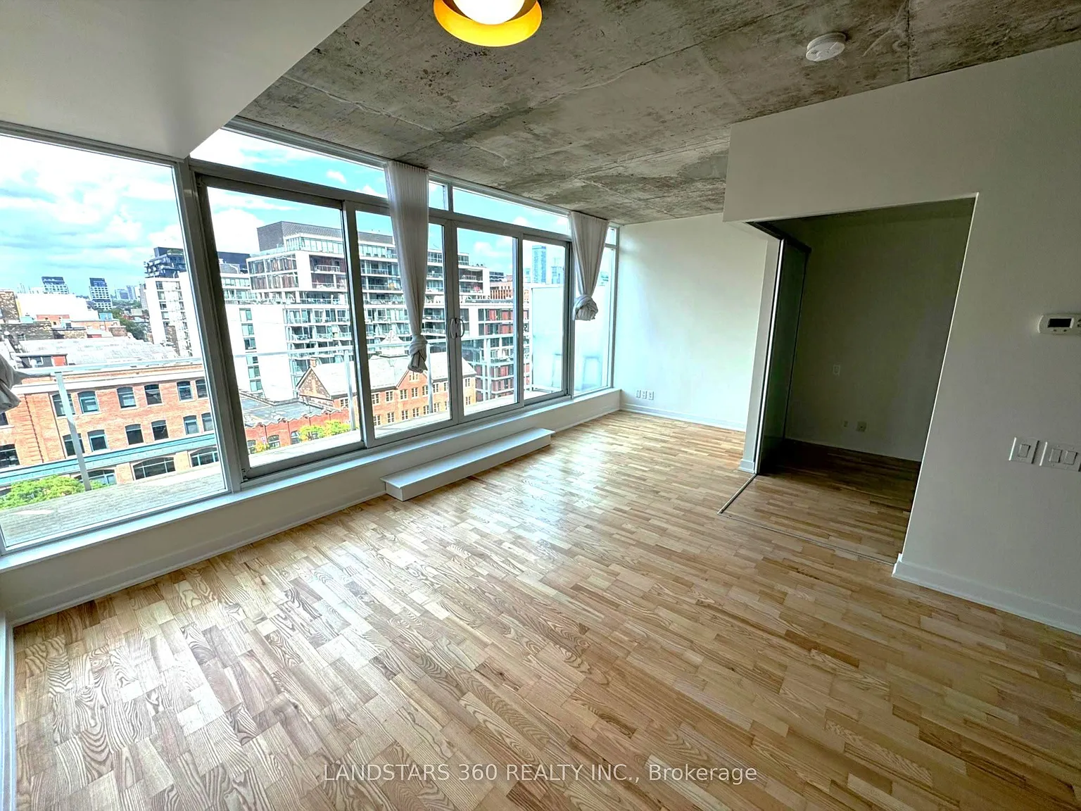 1 bed, $2,700 — Photo 2