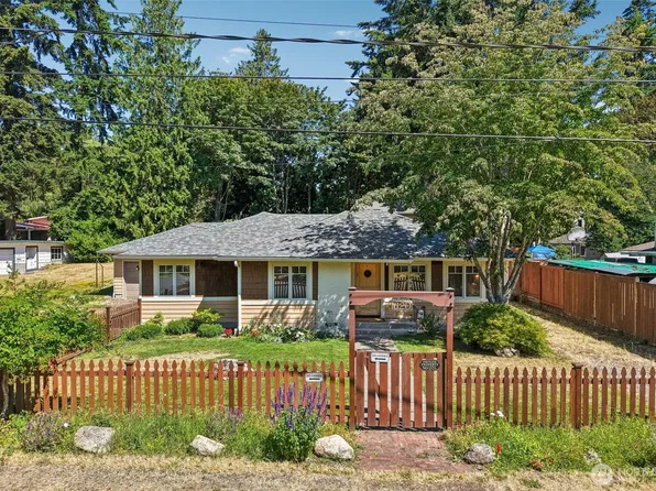 1620 N 183rd Street, Shoreline, WA 98133