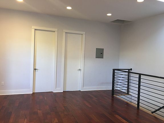 5th image of 192 Essex St #3