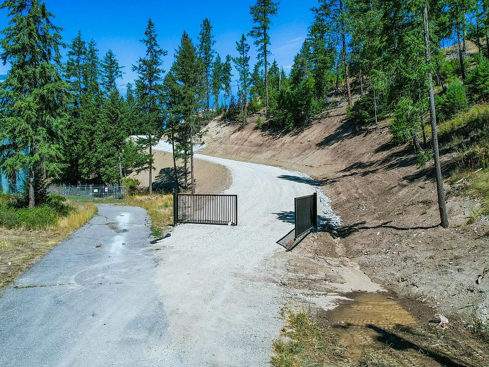 2nd image of 5 Newport Highlands