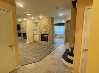 6 Straton Ct, Parlin, NJ 08859