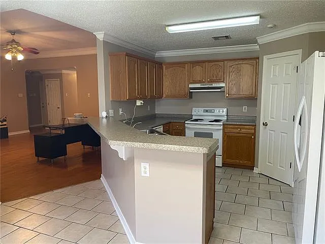 3052 Behrman Hwy — Photo 4