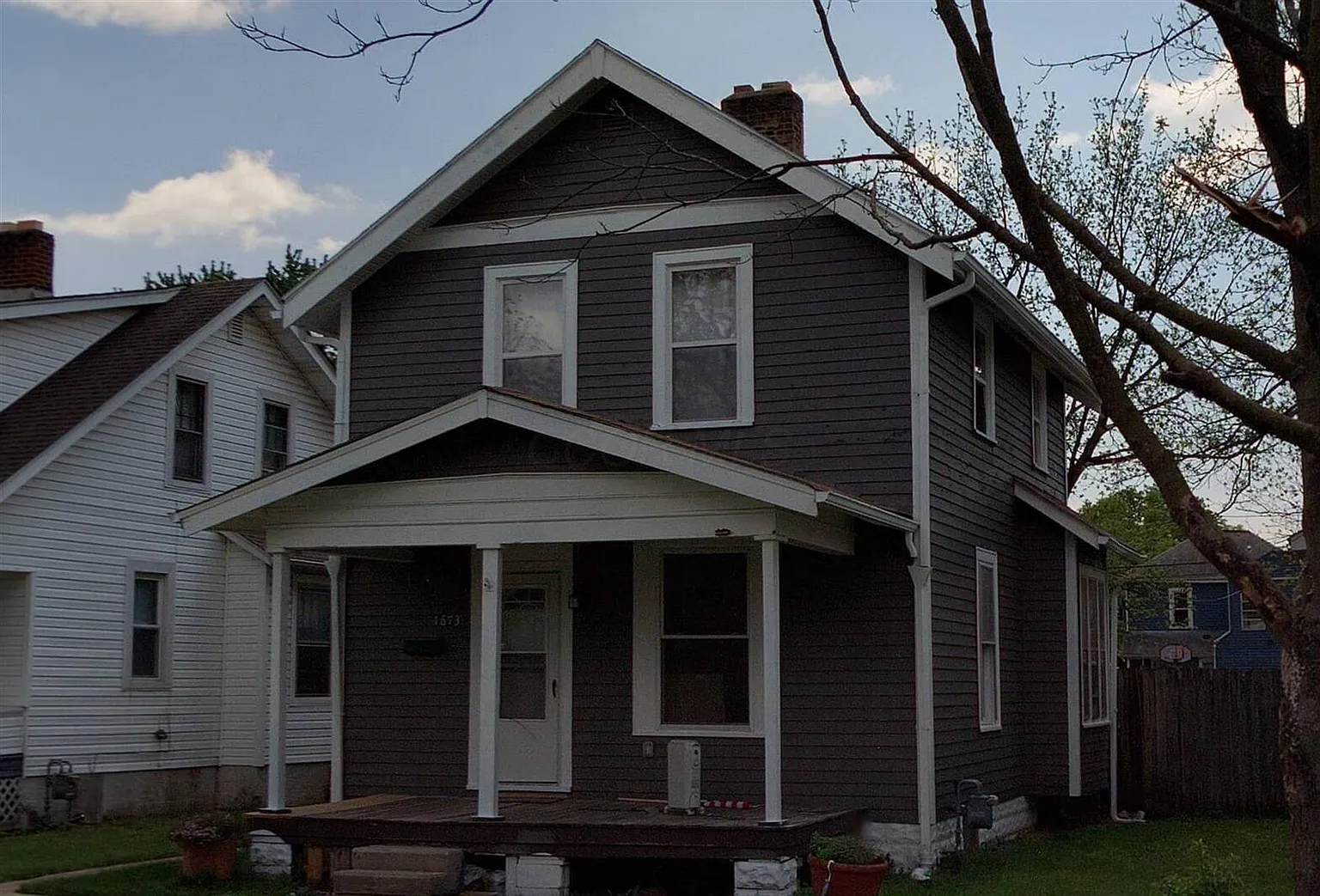 1673 Manchester Ave photo 1
