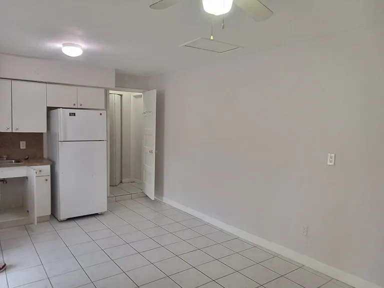 1707 Taft St #6 — Photo 3