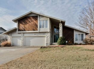 1347 S Blueridge Pl, Springfield, MO 65809