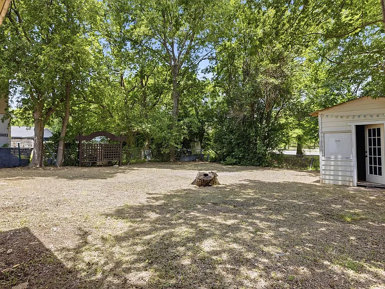 6802 Villita Avenida St — Photo 38