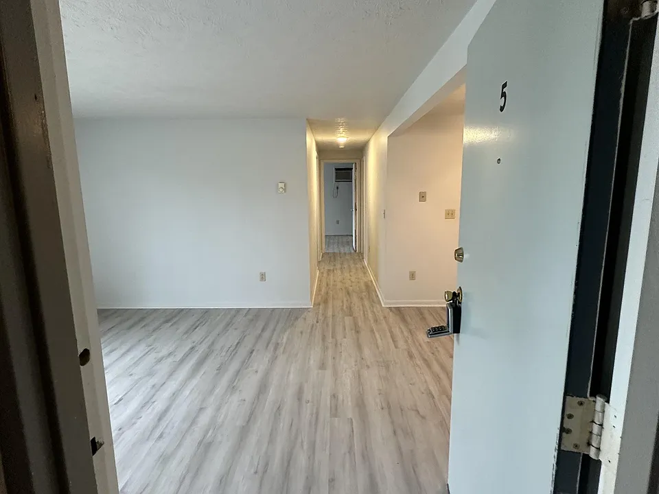 1879 Turner Blvd #5