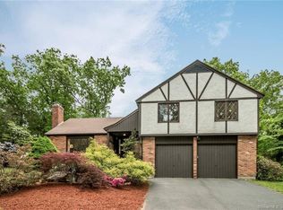 96 Kent Dr, Manchester, CT 06042