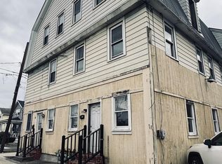 126 S Main St APT 2, Wilkes Barre, PA 18706