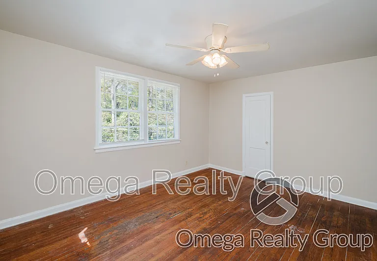1026 Pershing St #C — Photo 10