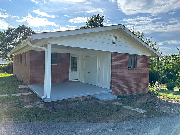 5th image of 33 Oakley Dogwood Dr