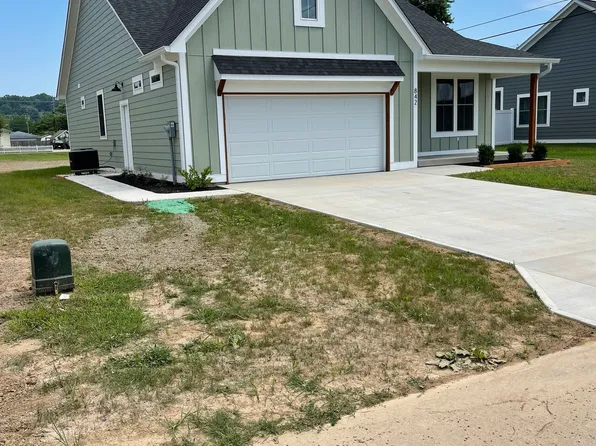 842 E Nutter St, Martinsville, IN 46151