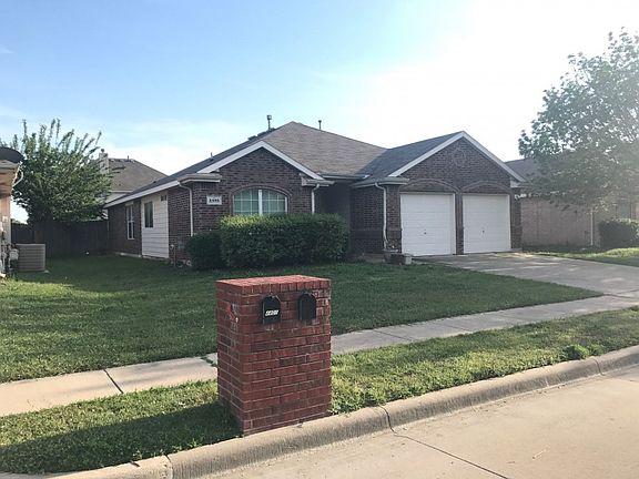 3rd image of 4405 Chaparral Creek Dr