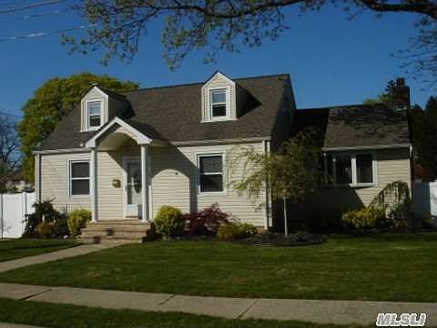 1st image of 2397 Cambridge St