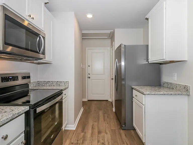 198 Emma Rose Dr — Photo 7