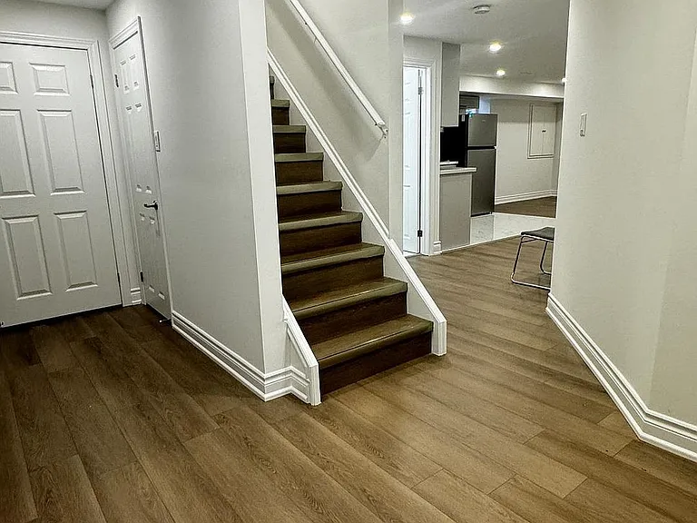 64 Gooseman Cres #BASEMENT — Photo 4