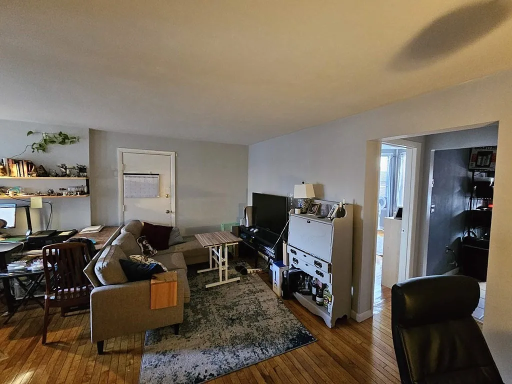 Building Photo - 1486 Commonwealth Ave #15C
