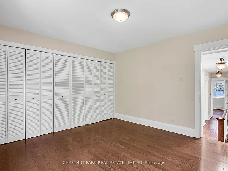 484 Merton St — Photo 27