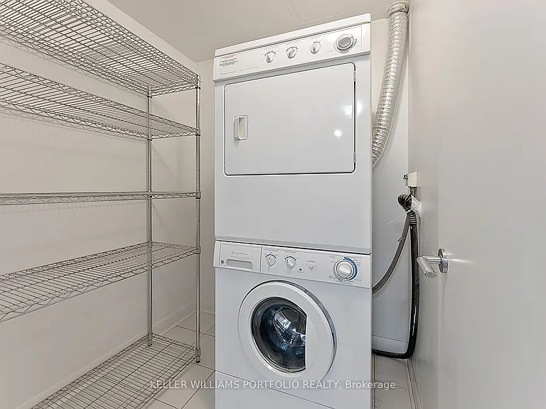 375 King St W #1805 — Photo 28