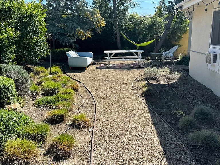 1019 E Walnut Ave — Photo 18