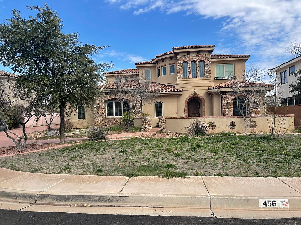 1st image of 456 N 2300 West Cir