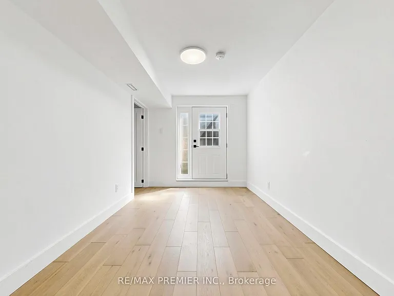 45 Croham Rd #BASEMENT — Photo 2