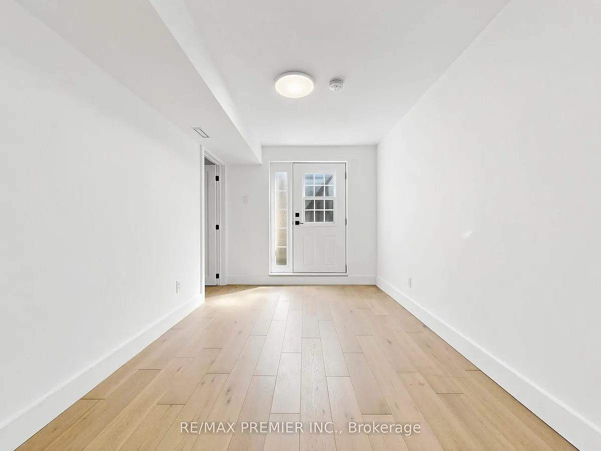 Building Photo - 45 Croham Rd #BASEMENT