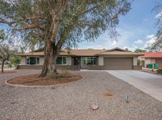 243 S Cascada Cir, Litchfield Park, AZ 85340