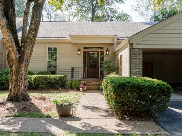 3704L Estes Rd, Nashville, TN 37215