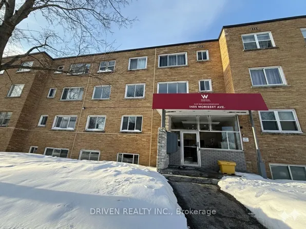 1455 Morisset Ave #1, Ottawa, ON K1Z 8H2