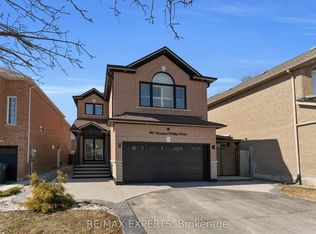 90 Summer Valley Dr, Brampton, ON L6Z4T8