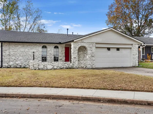 109 E Kent St, Broken Arrow, OK 74012