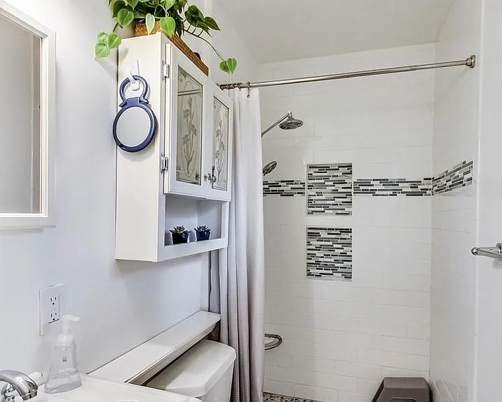4704 Lance Ct — Photo 26