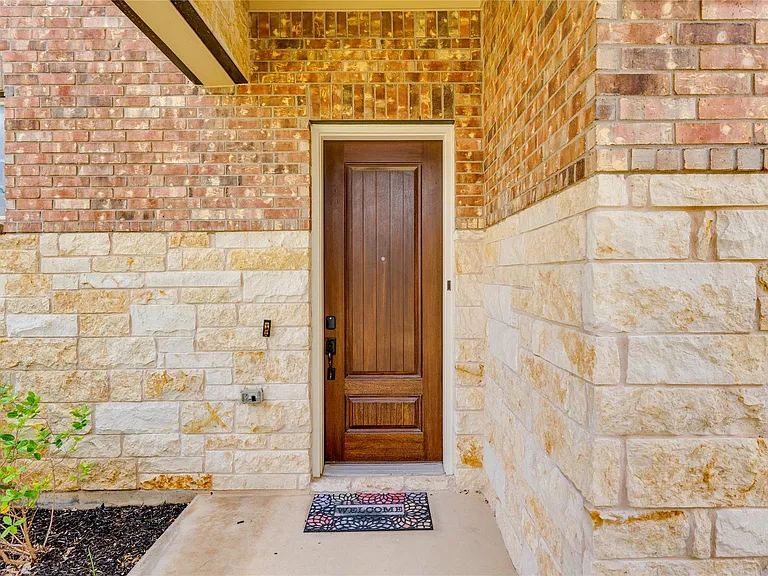 3327 Columbus Way — Photo 30