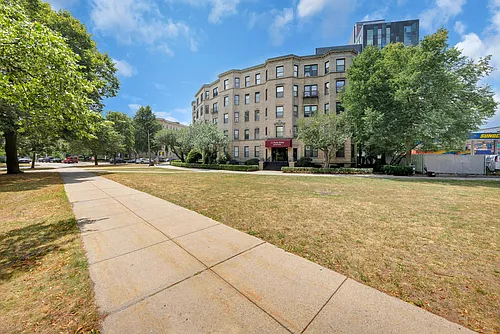 15 Park Dr Photo 1