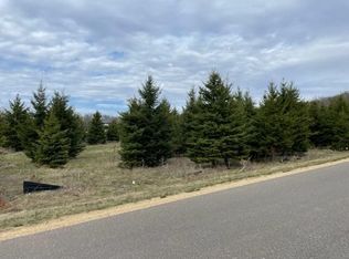 908 Gavin Pass, Hudson, WI 54016