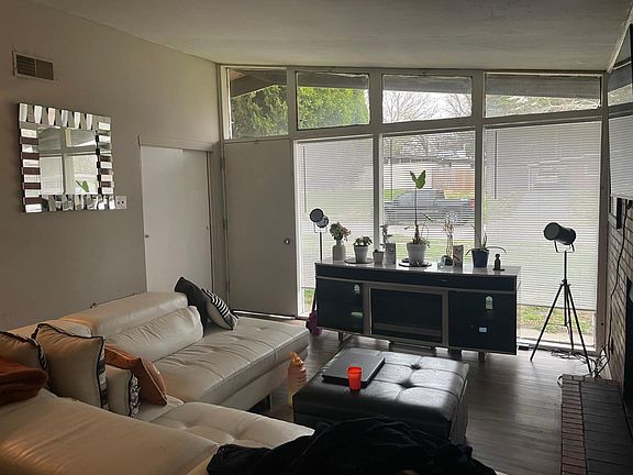 4th image of 6611 Bitteroot Ln