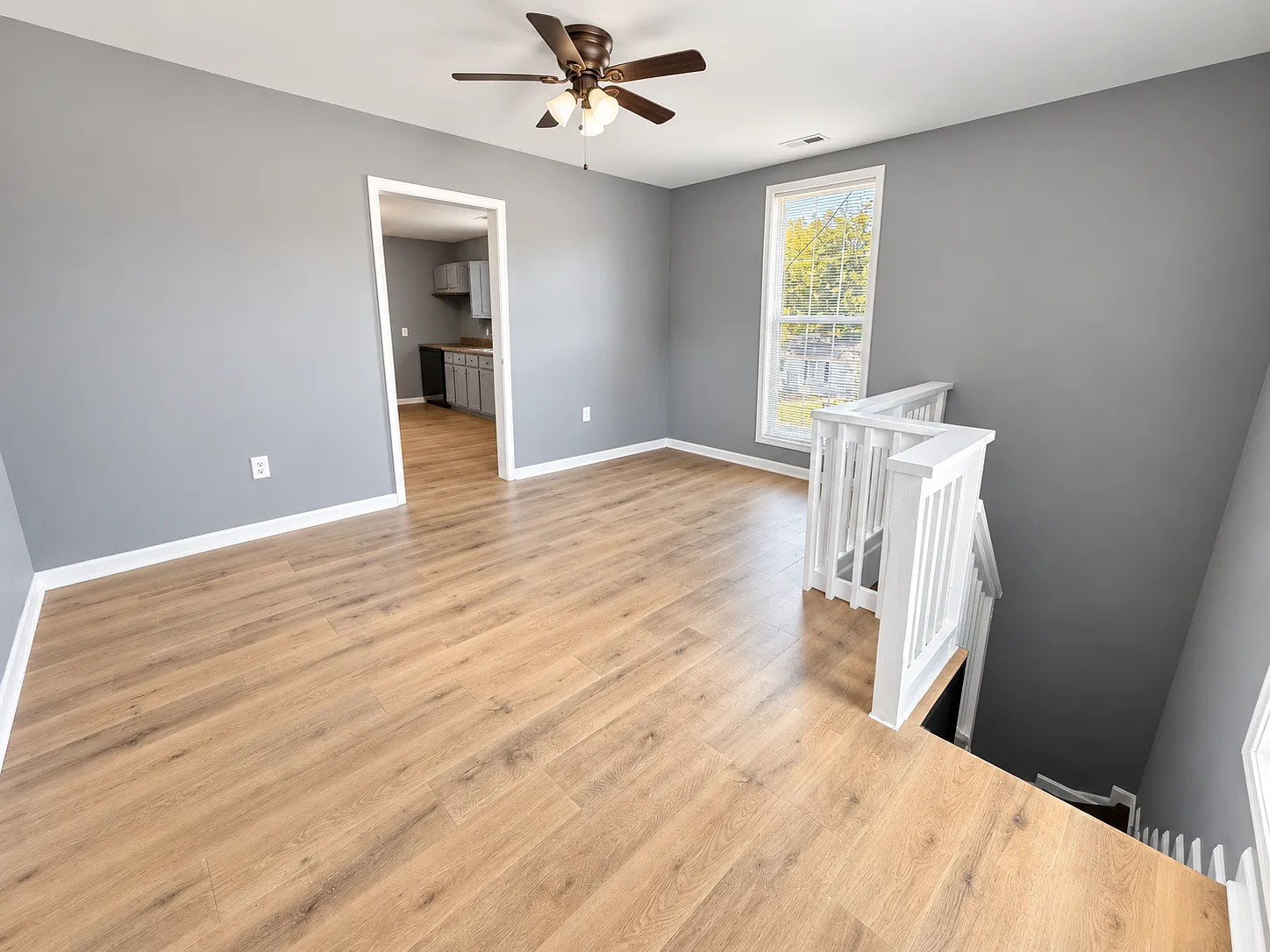 2 bed, 1014 sqft, $1,200 — Photo 2