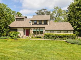 5231 Arctic Cir, Emmaus, PA 18049