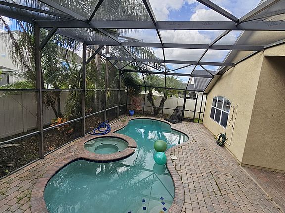 3rd image of 15046 Sawgrass Bluff Dr