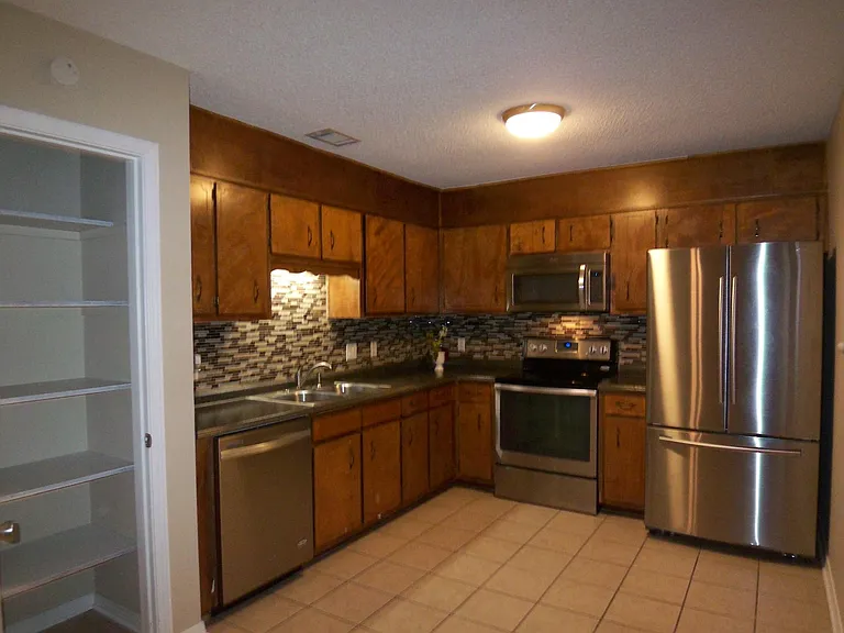 727 Valley Ridge Way — Photo 8