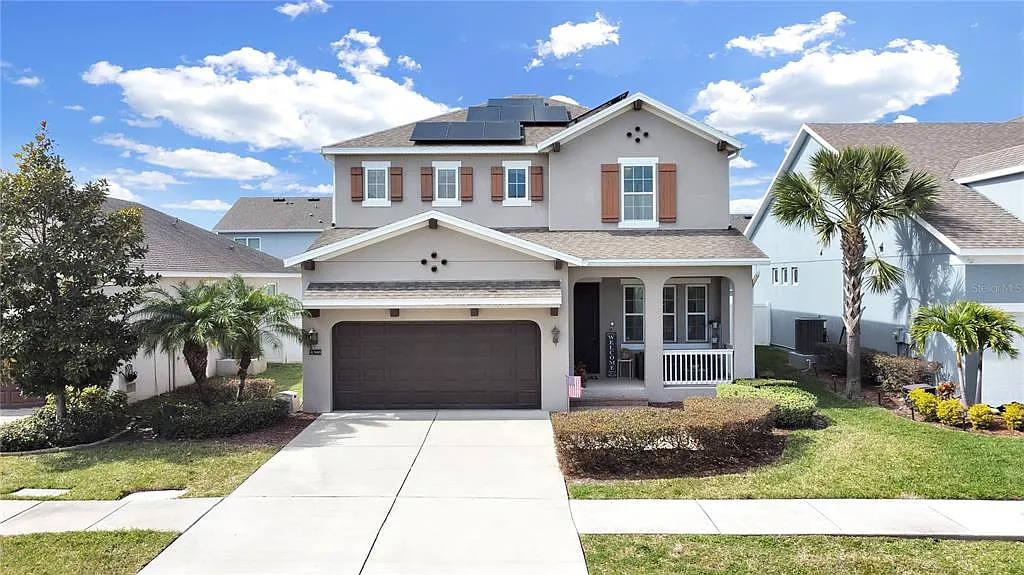 4 bed, 2.5 bath, 2120 sqft, $5,000 — Photo 1